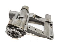 2011 BMW X5 (E70) 3.0L DIESEL (M57) ENGINE OIL PUMP ASSEMBLY — exact item pictured